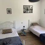 8 Personnes ô Mes Anges *